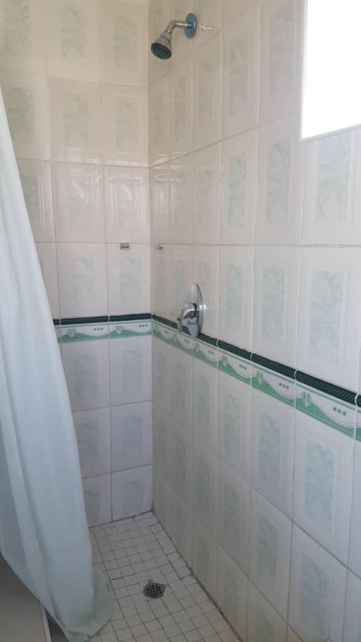 Carlcyn Homestay Gaborone Bagian luar foto