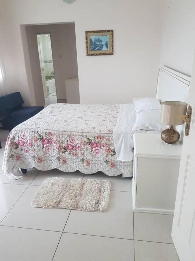 Carlcyn Homestay Gaborone Bagian luar foto